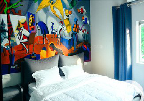  五河对于酒店的墙体彩绘而言更注重哪些方面？